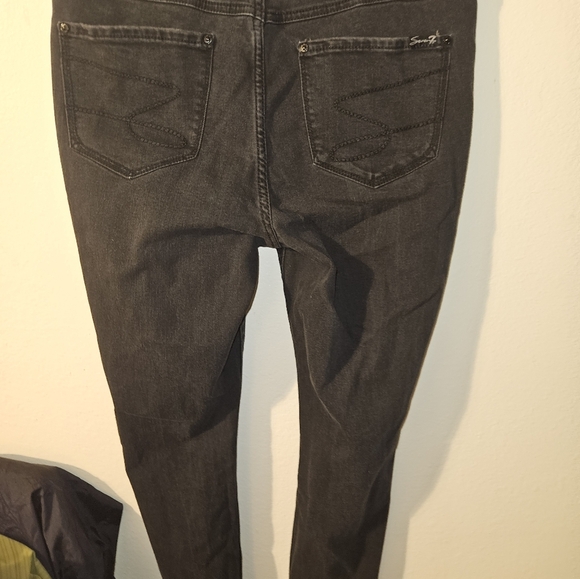 Seven 7 Womans Black Skinny Jeans Size 14 - Picture 4 of 10